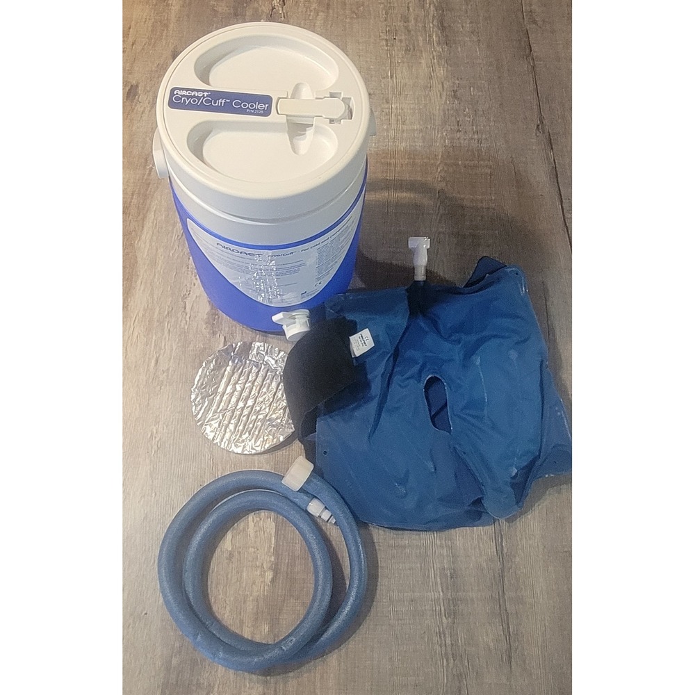 Aircast Cryo/Cuff Cooler with Medium Knee Cold Therapy Cuff P/N 2125 11A01